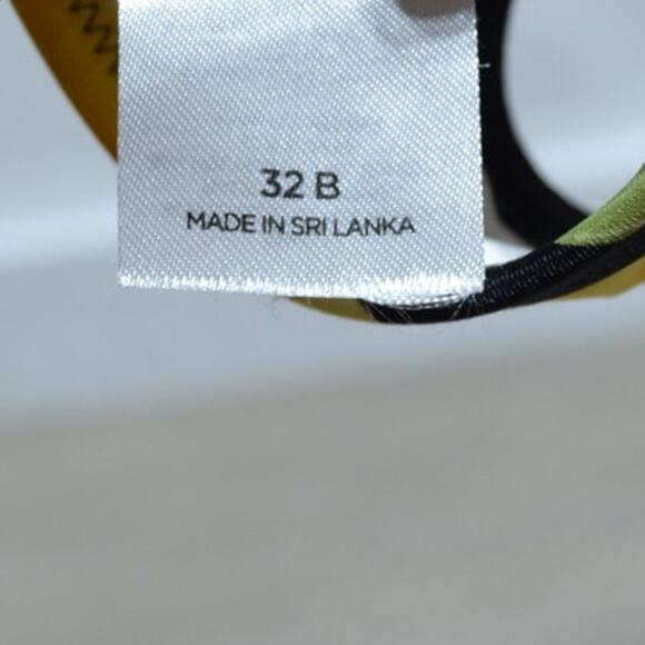 Shade & Shore Lemon Top Black Bottom Bikini 32B Top Small Bottoms - Picture 6 of 7